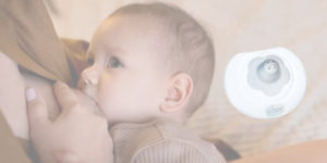 Maman allaite son bébé